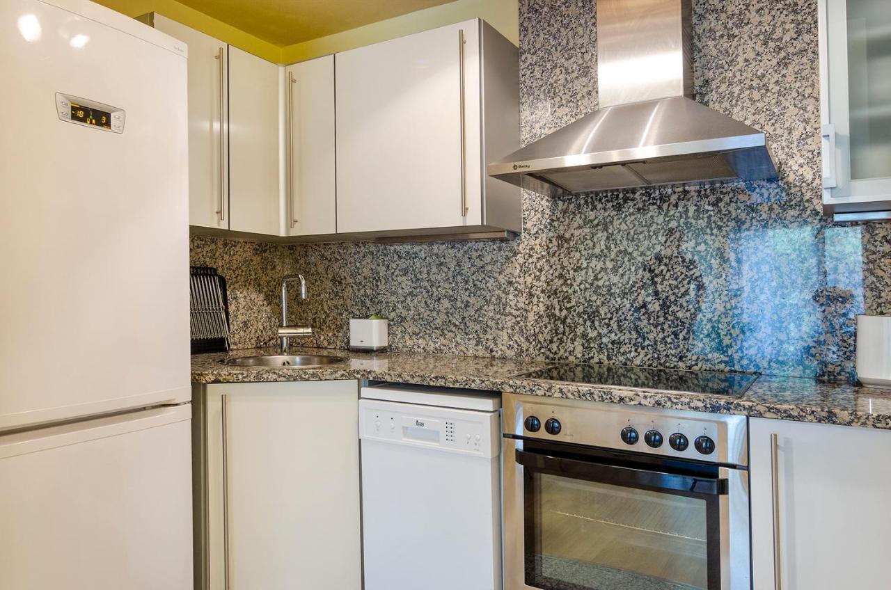Devesa Park Apartment with Private Parking Girona Bagian luar foto